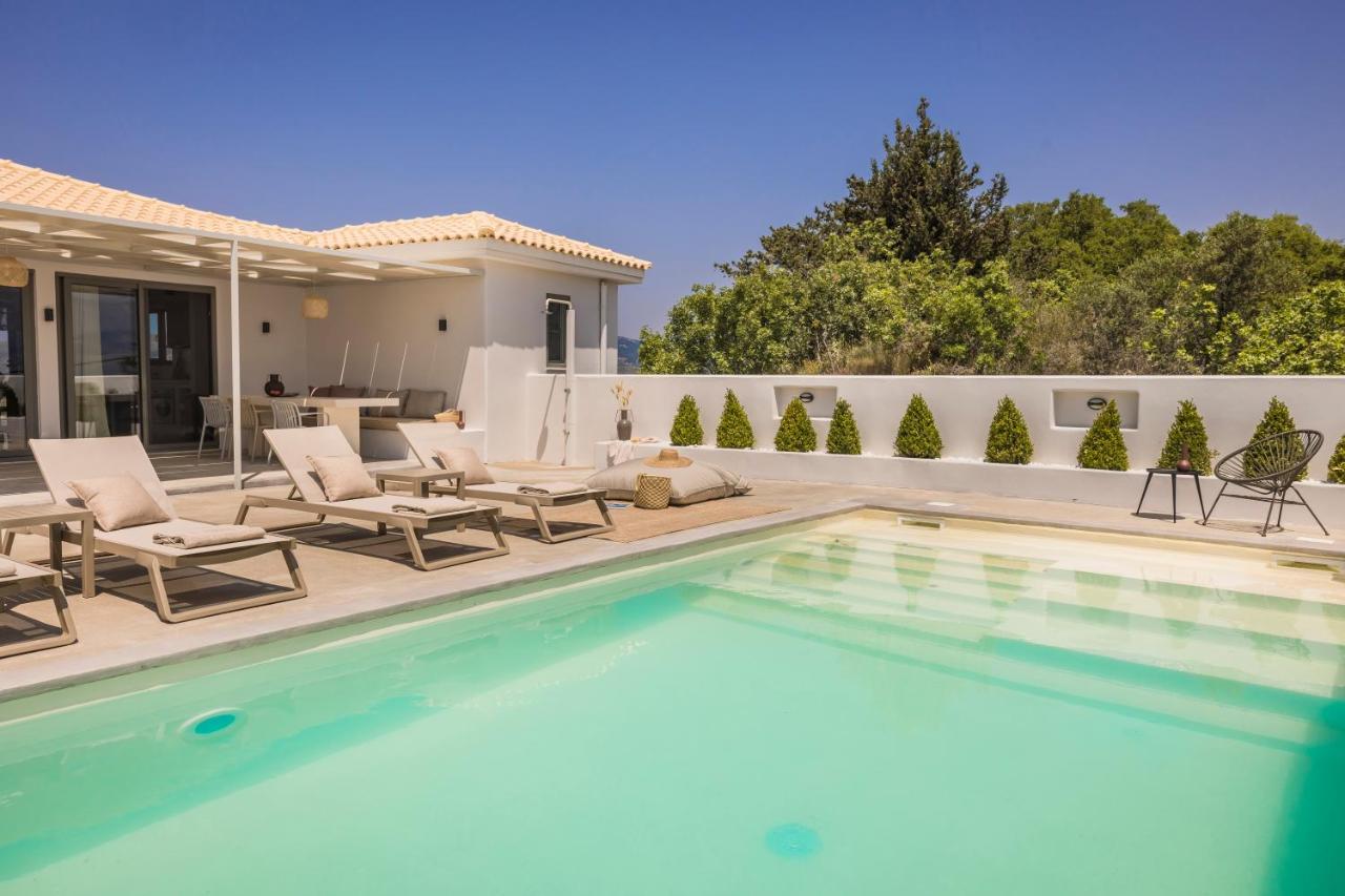 Villa Mirto - Iris Sunset Villas Lepedha Exterior photo